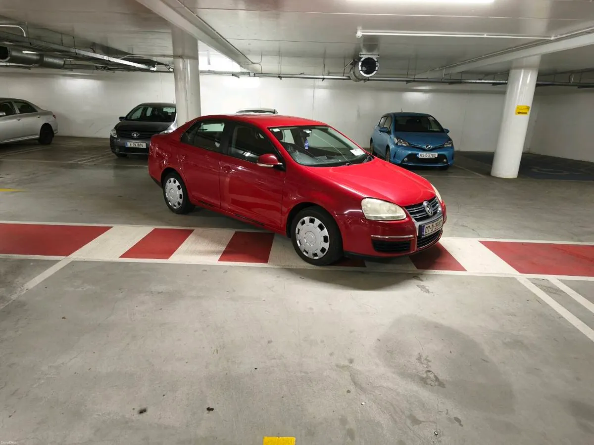 VW Jetta very low km - Image 3
