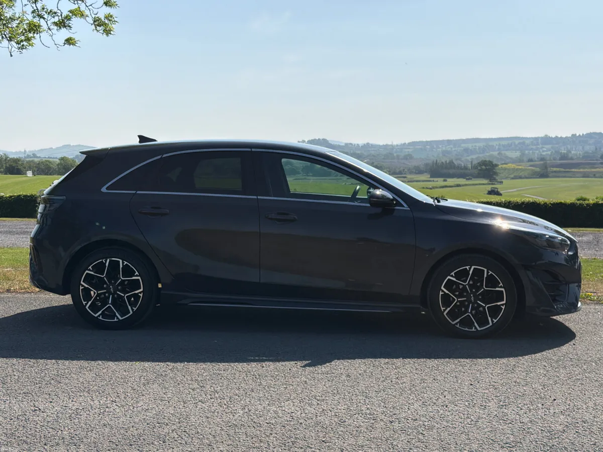 Kia Ceed 2023 GT LINE PE HIGE SPEC - Image 3