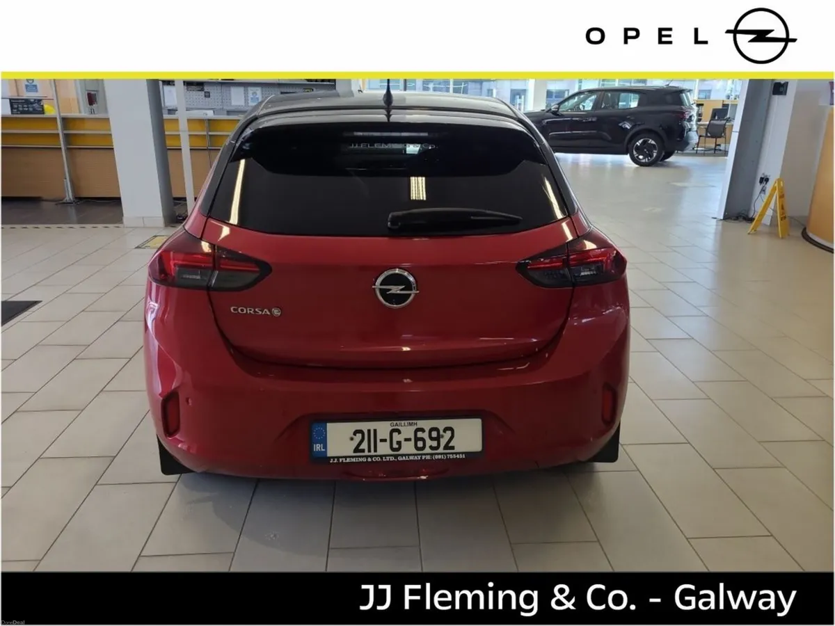 Opel Corsa Elite 136 PS Electric - Image 4
