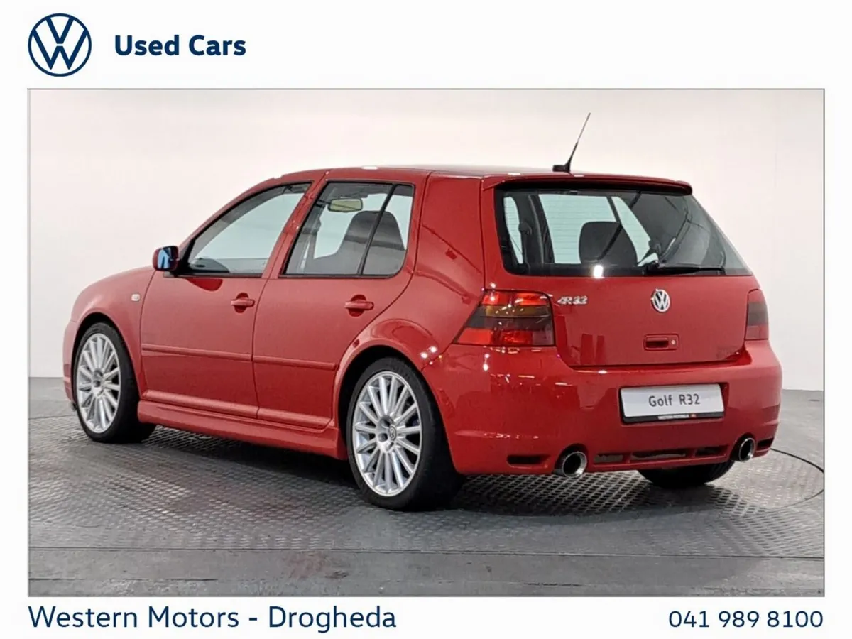 Volkswagen Golf Golf R32  R32  V6 240 4Motion - Image 3