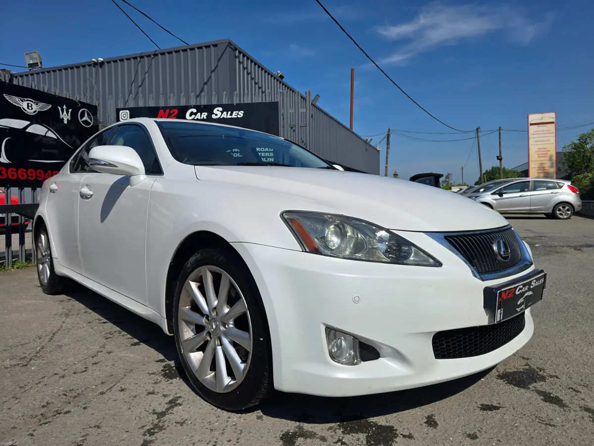 2010 Lexus IS 2.5 Petrol, VERY CLEAN - Image 2