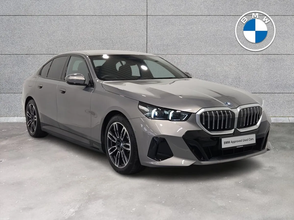 BMW 5-Series 530e M Sport - Image 1