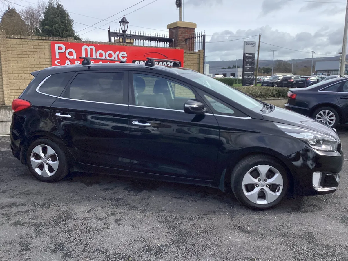 Kia Carens ** NCT 09/27 * 7 SEATER - Image 3