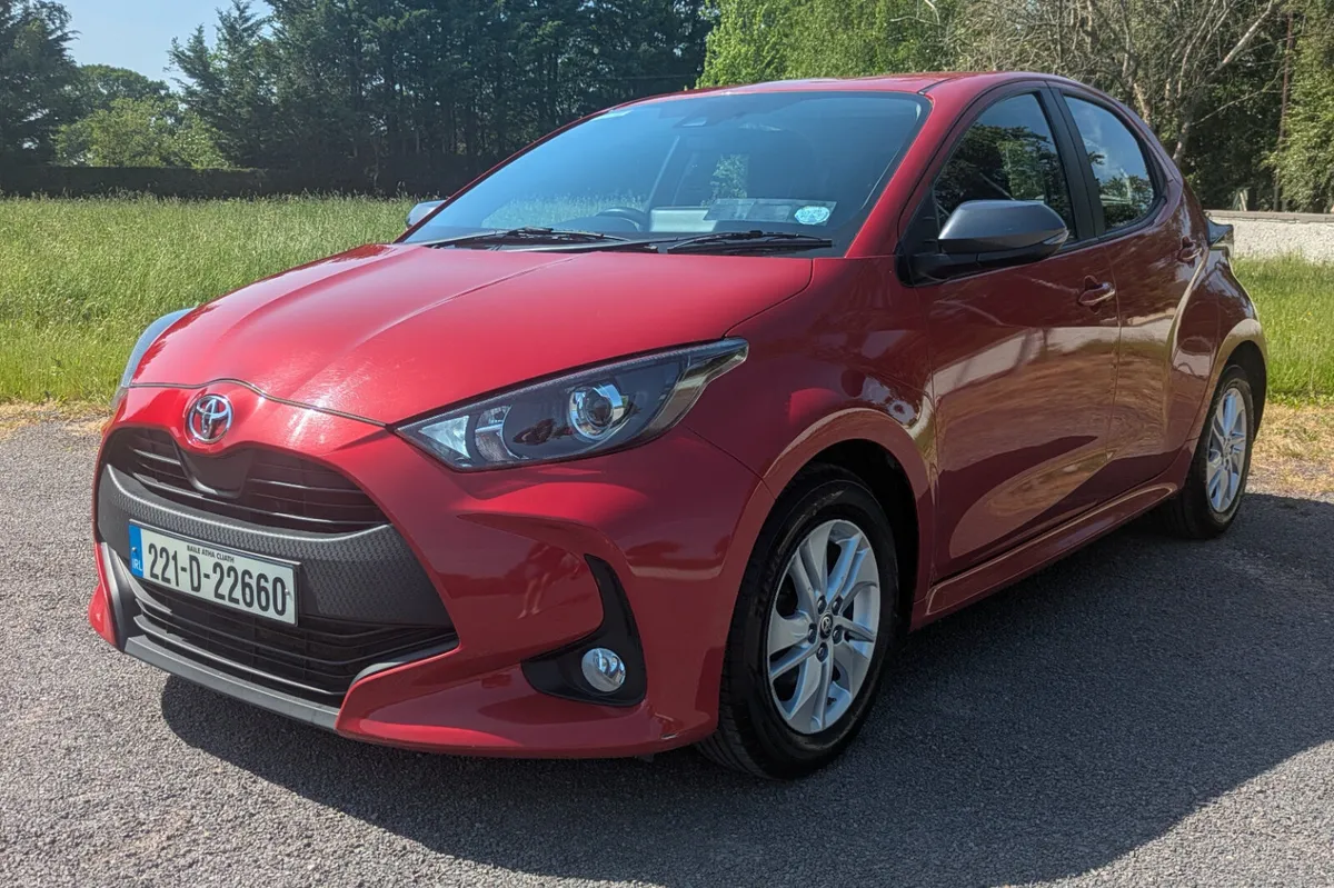 Toyota Yaris LUNA /NEW NCT 03/28/ REVERSE CAMERA - Image 4