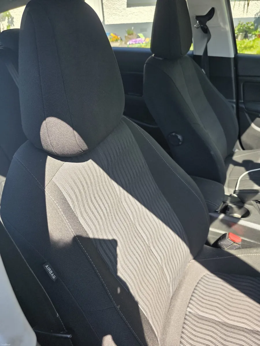 Peugeot 308 2016 - Image 6