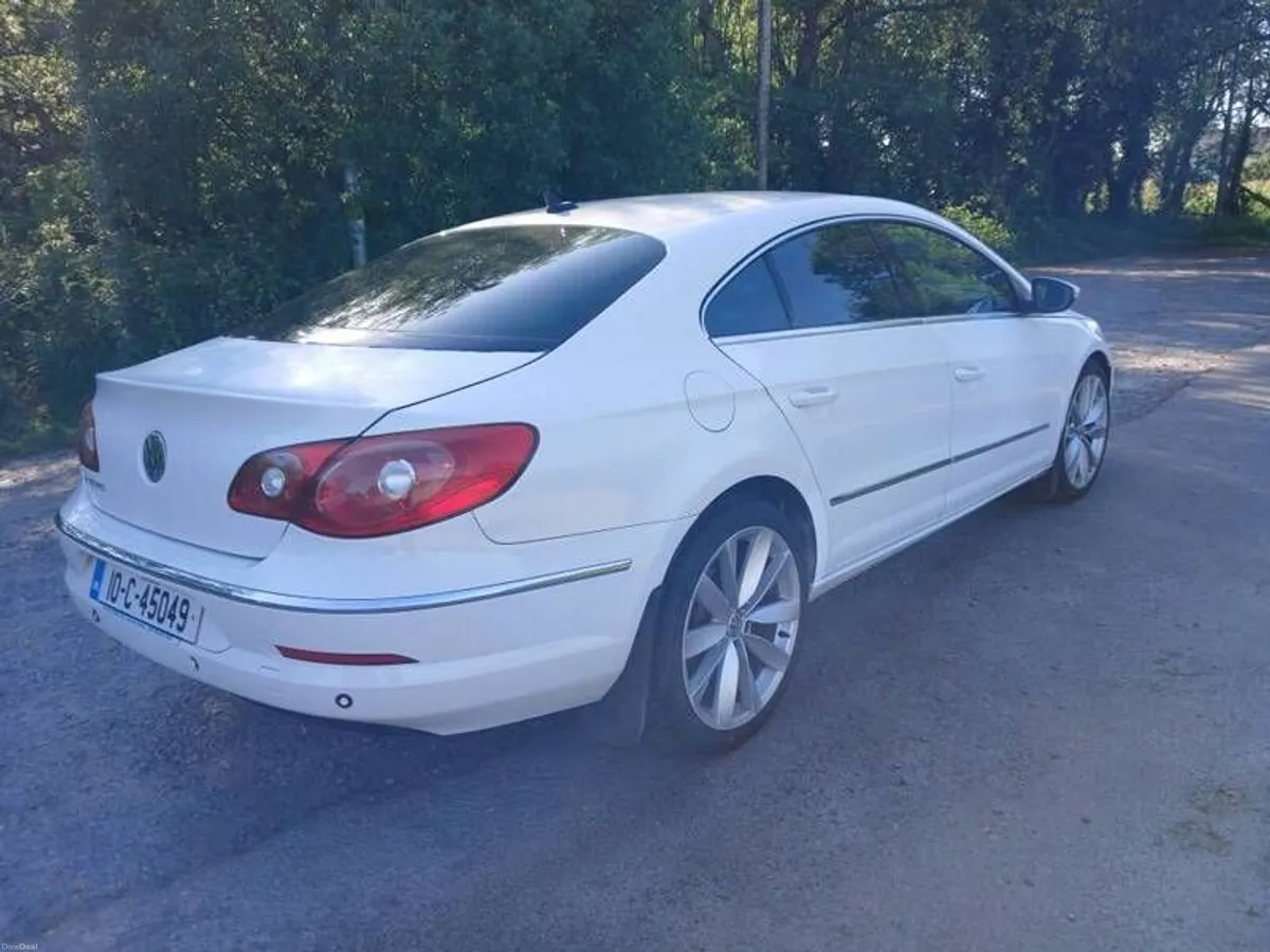 2010 Volkswagen Passat CC - Image 4