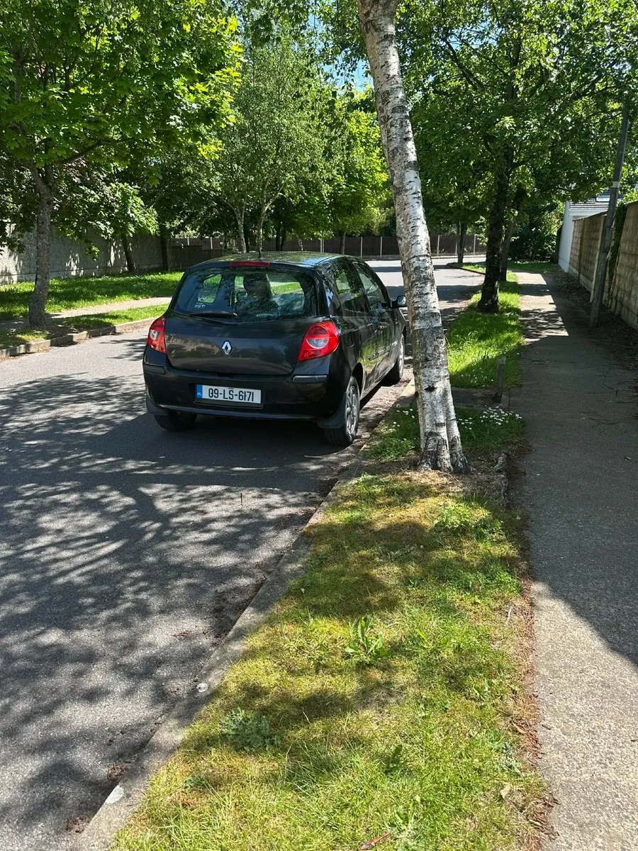 Renault Clio 2009 - Image 4