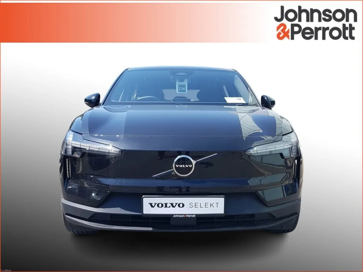 Volvo EX30 272bhp 69 kWh Extended Range Plus (Volv - Image 4
