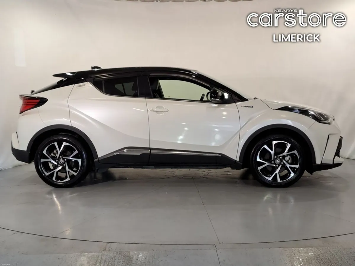 Toyota C-HR G Spec HEV - Image 2