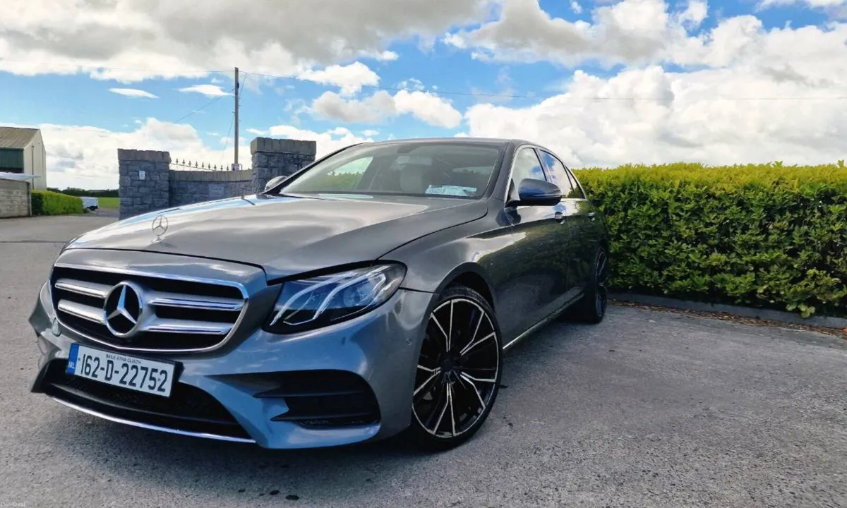 MERCEDES BENZ E CLASS E220 CDI AMG LINE €11500 - Image 1