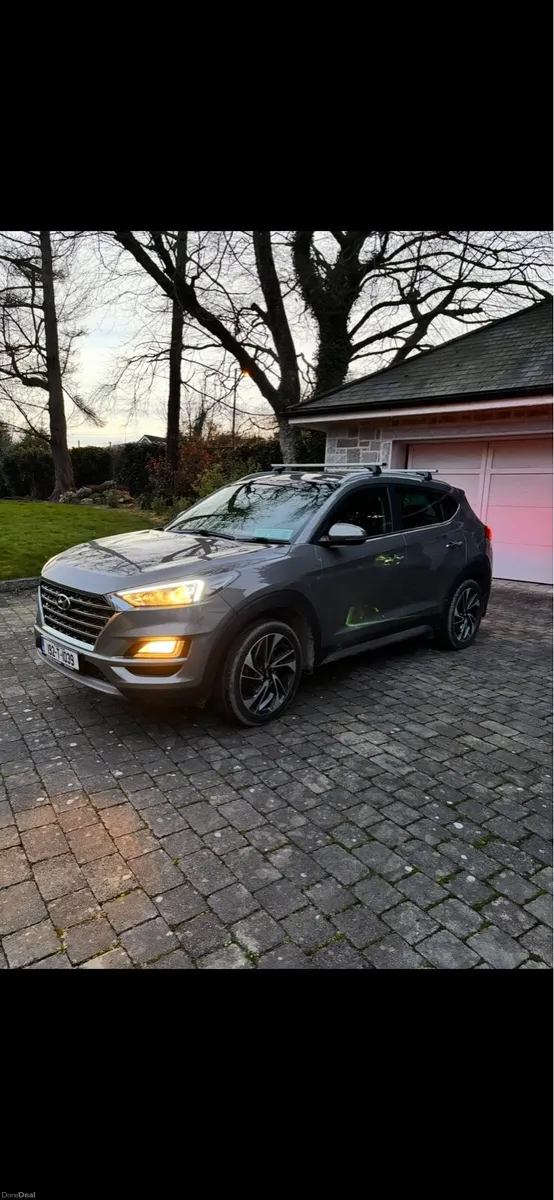 Hyundai Tuscon 1.6 TDI Executive Model - Image 2