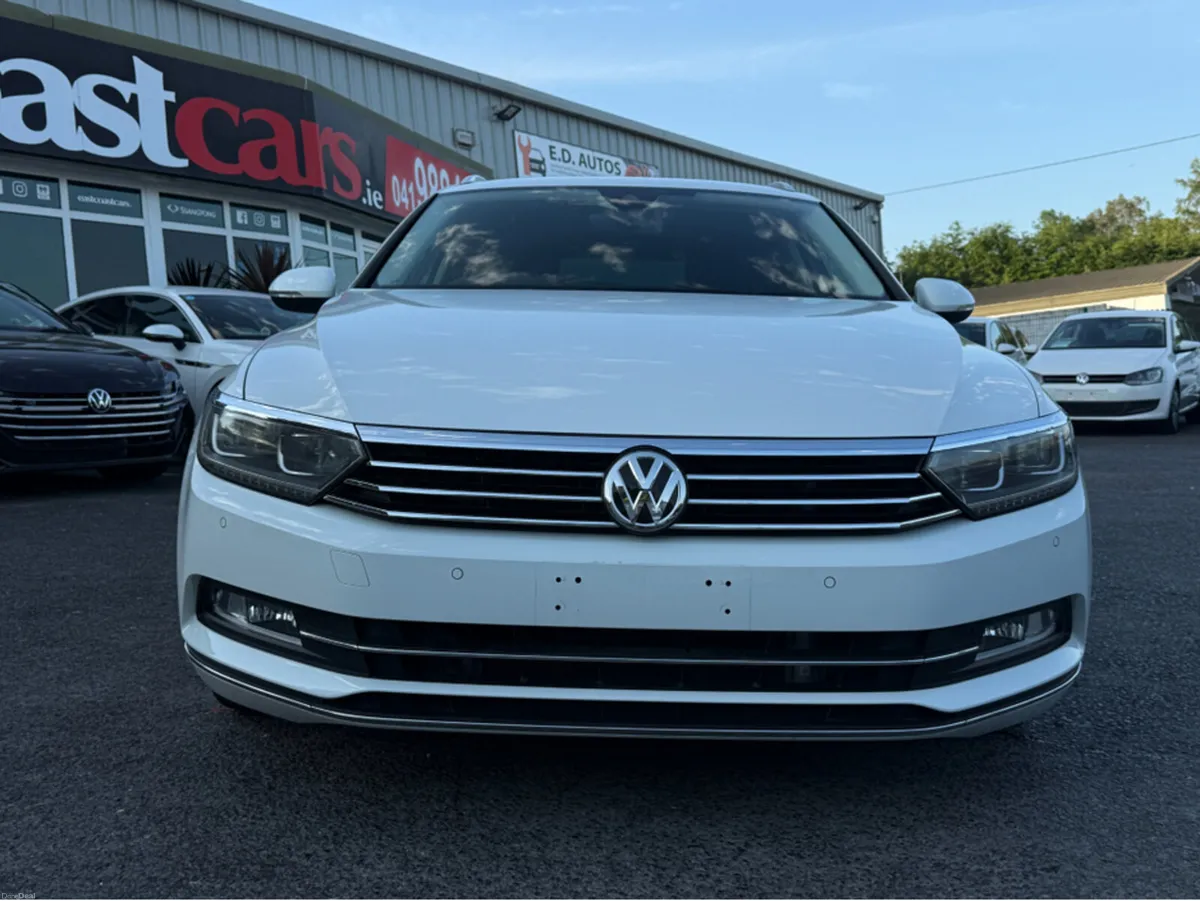 Volkswagen Passat ESTATE 2.0 TDI HI-LINE EDITION F - Image 5