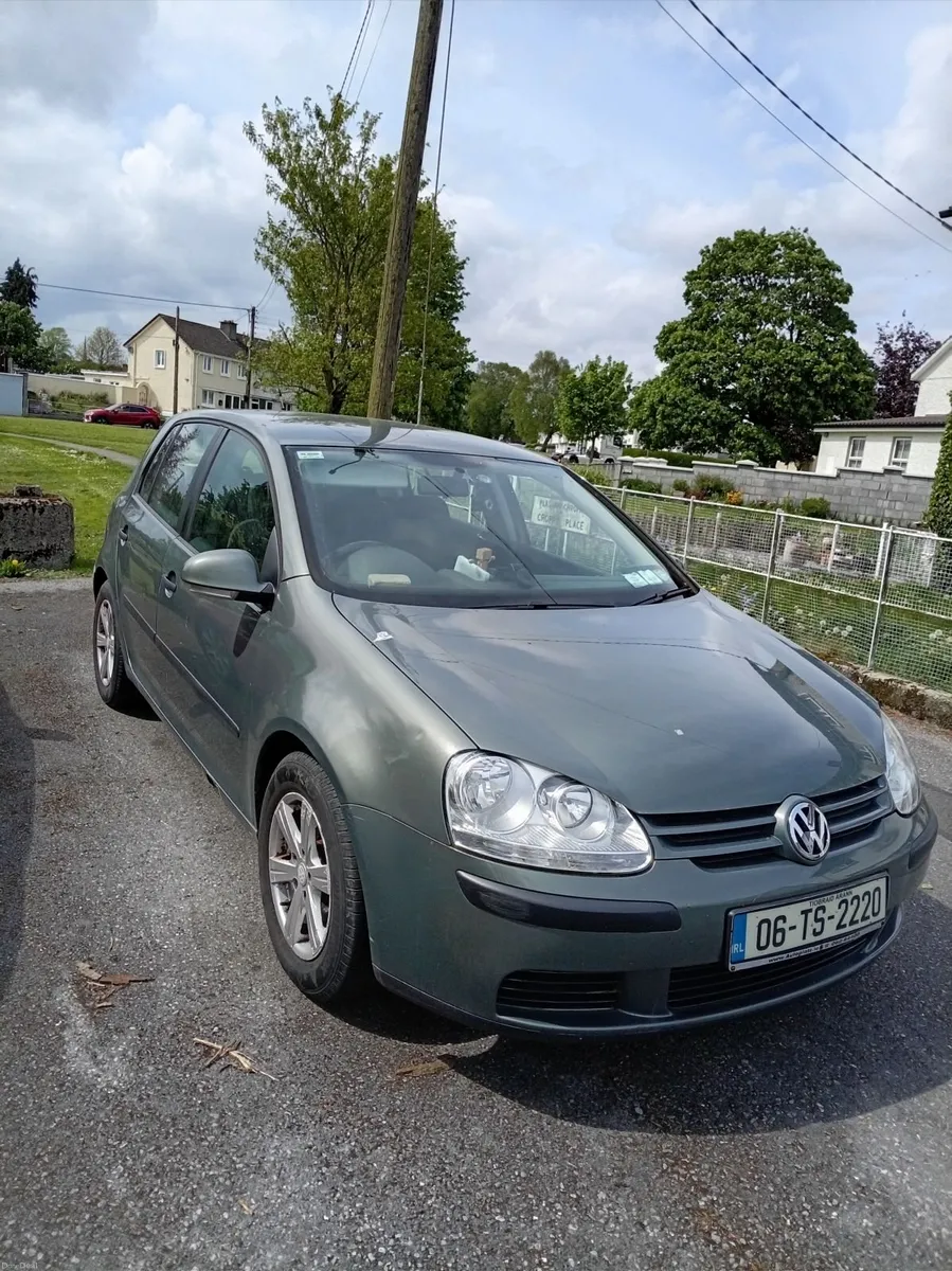 VW Golf 2006 -1.4 petrol - Image 1