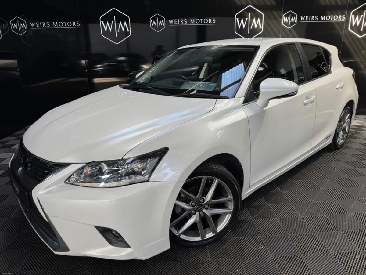 Lexus CT SPORT HYBRID LOW MILEAGE - Image 1
