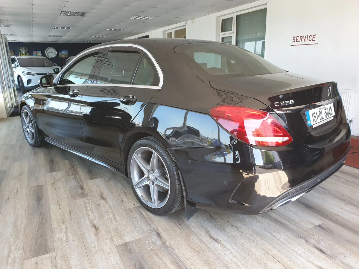 Mercedes-Benz C220D AMG LINE - Image 4