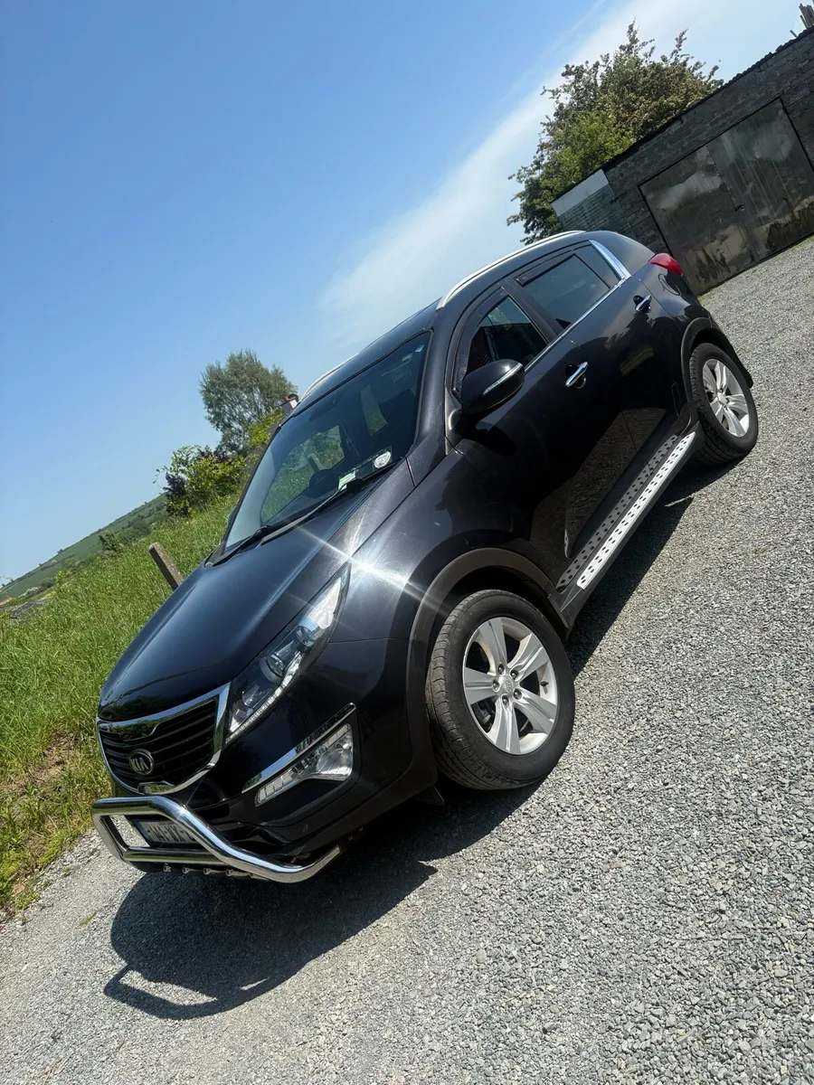 2014 Kia sportage - Image 2