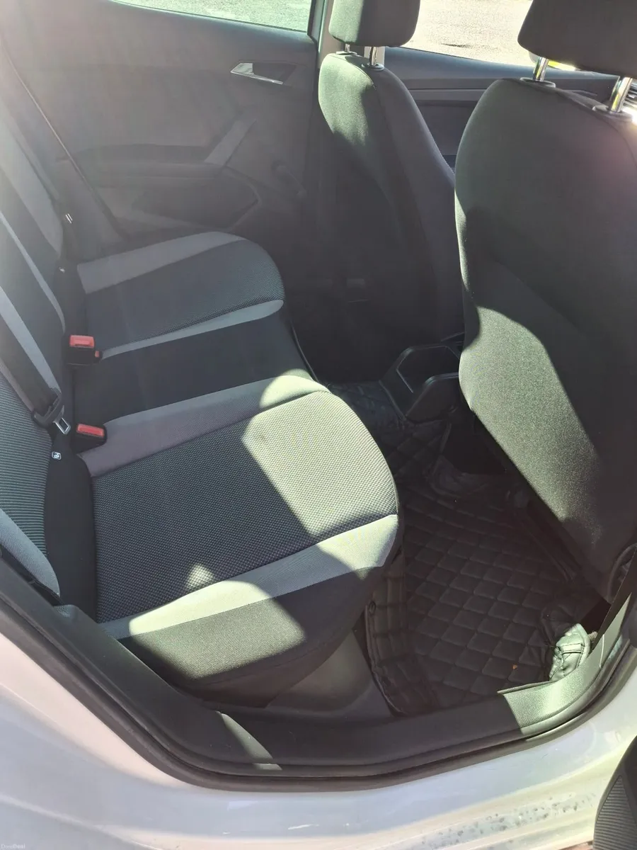 SEAT Ibiza 2018 - Image 3