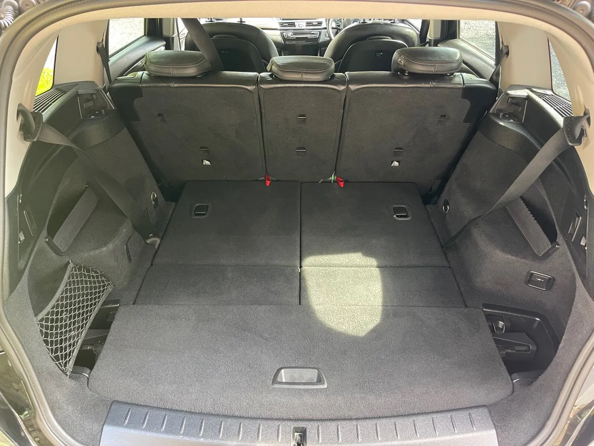 BMW 2 Series Luxury Gran Tourer 218d - Image 4