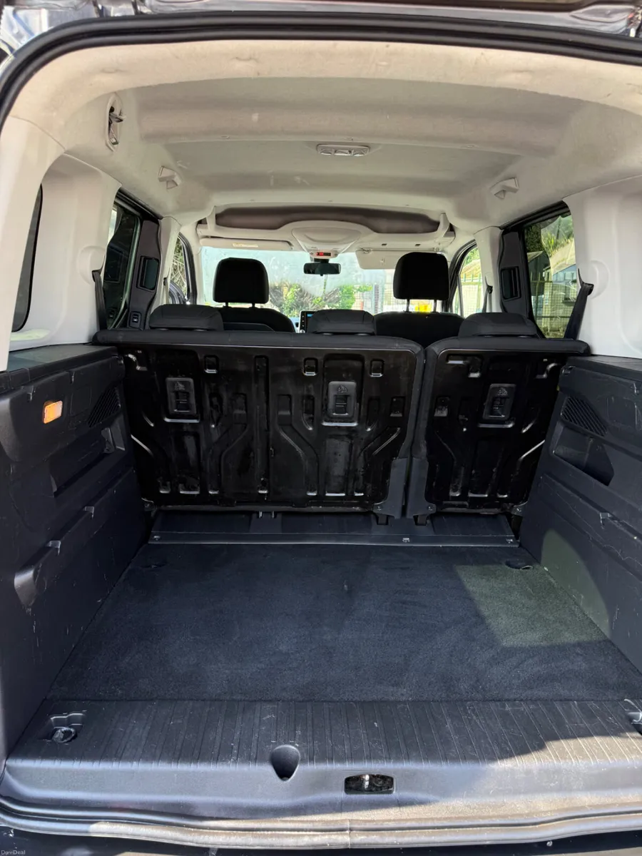 202 Citroen Berlingo 1.5 Diesel 5 Seater Automatic - Image 4