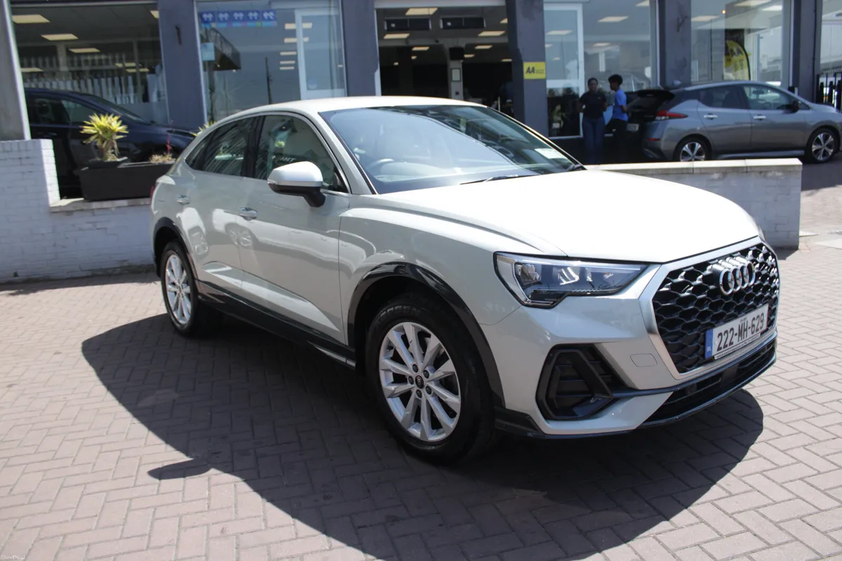 1.4 E- TFSI E 245BHP SE EDITION 5DR ESTATE AUTO // - Image 1