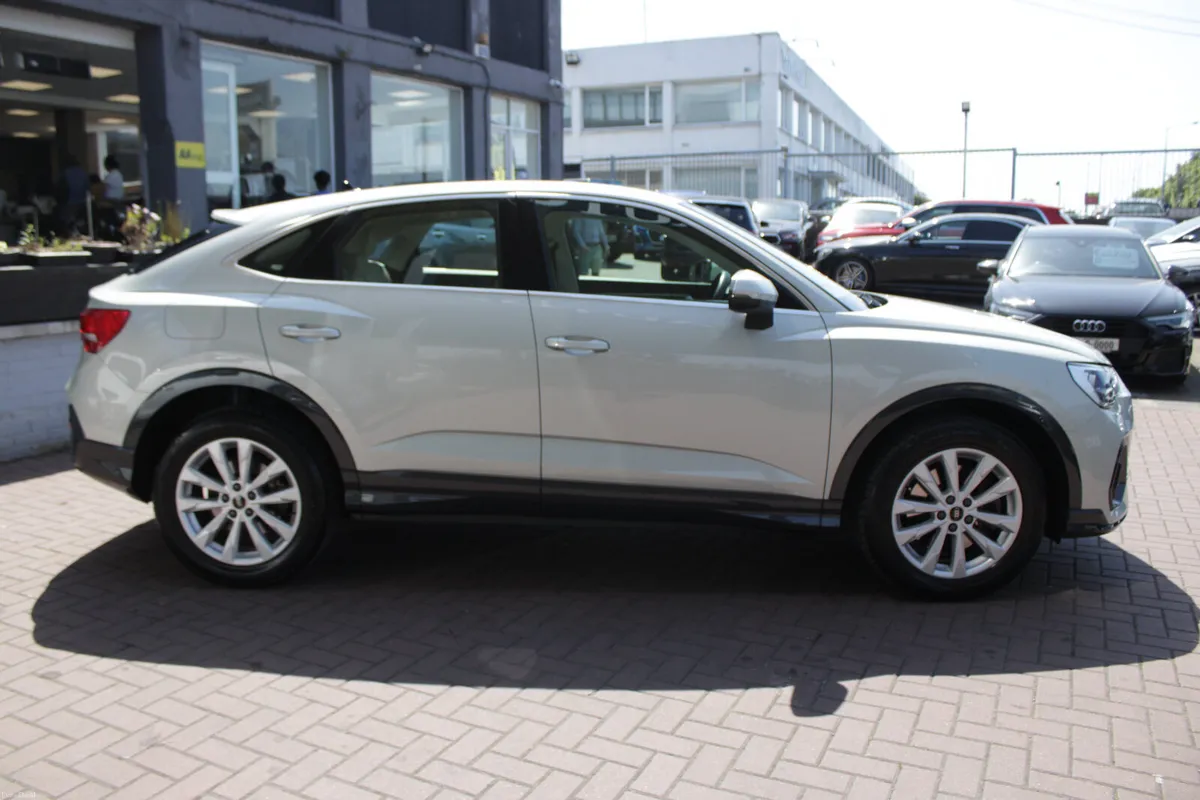 1.4 E- TFSI E 245BHP SE EDITION 5DR ESTATE AUTO // - Image 3