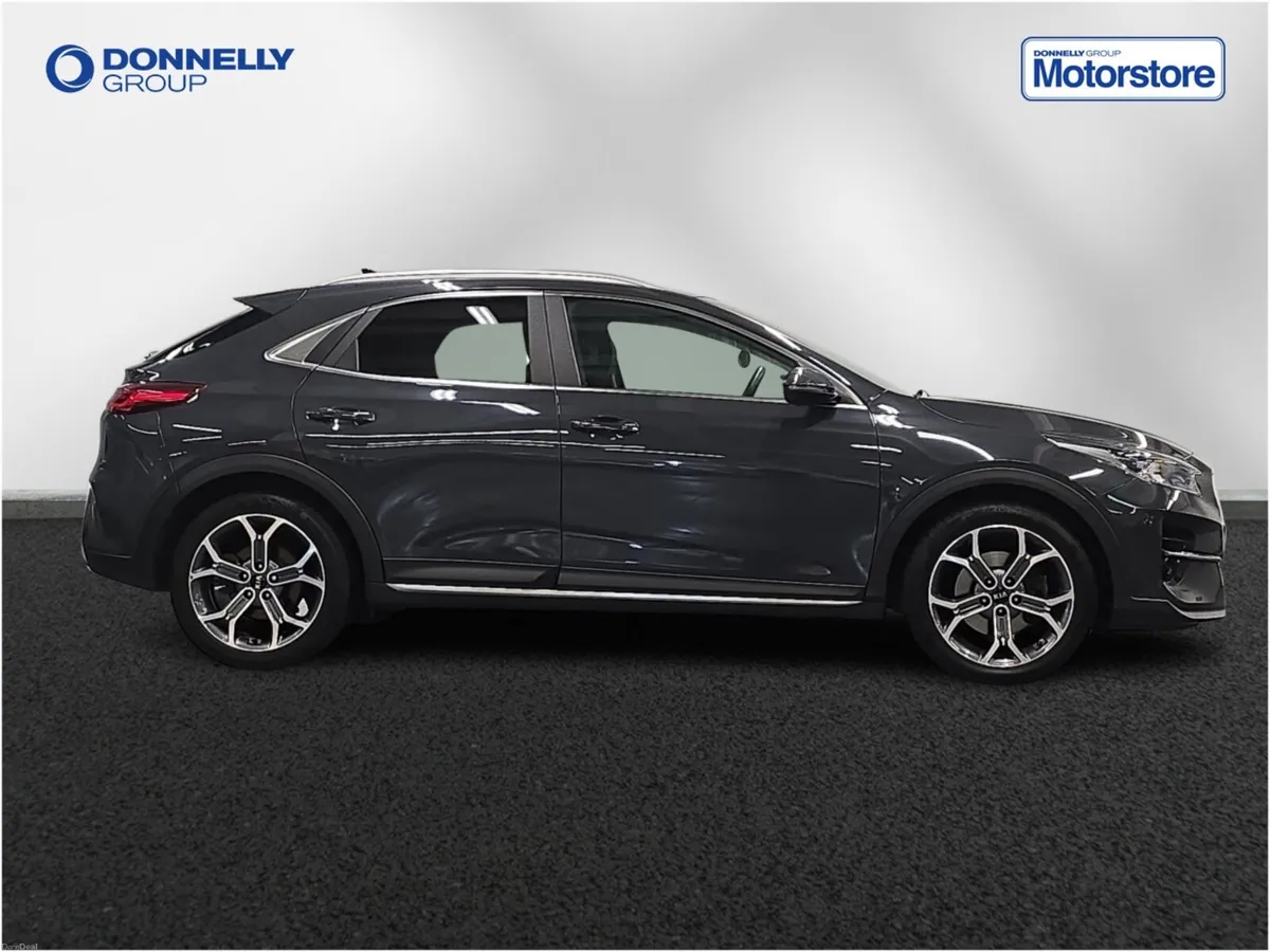 Kia XCeed Hatchback 3 - Image 3