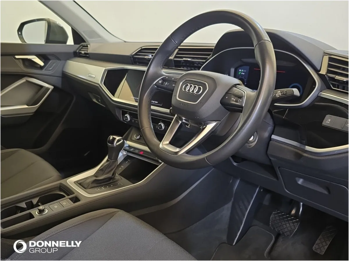 Audi Q3 Estate Technik - Image 4