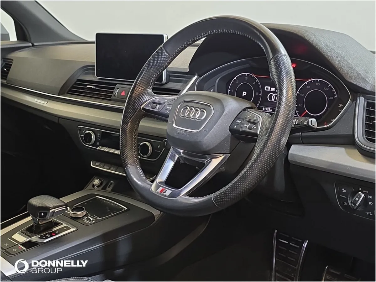 Audi Q5 Diesel Estate S Line - Image 4