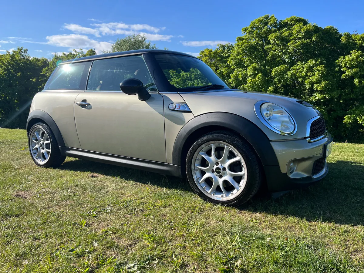 Mini Cooper 2007 - Image 1