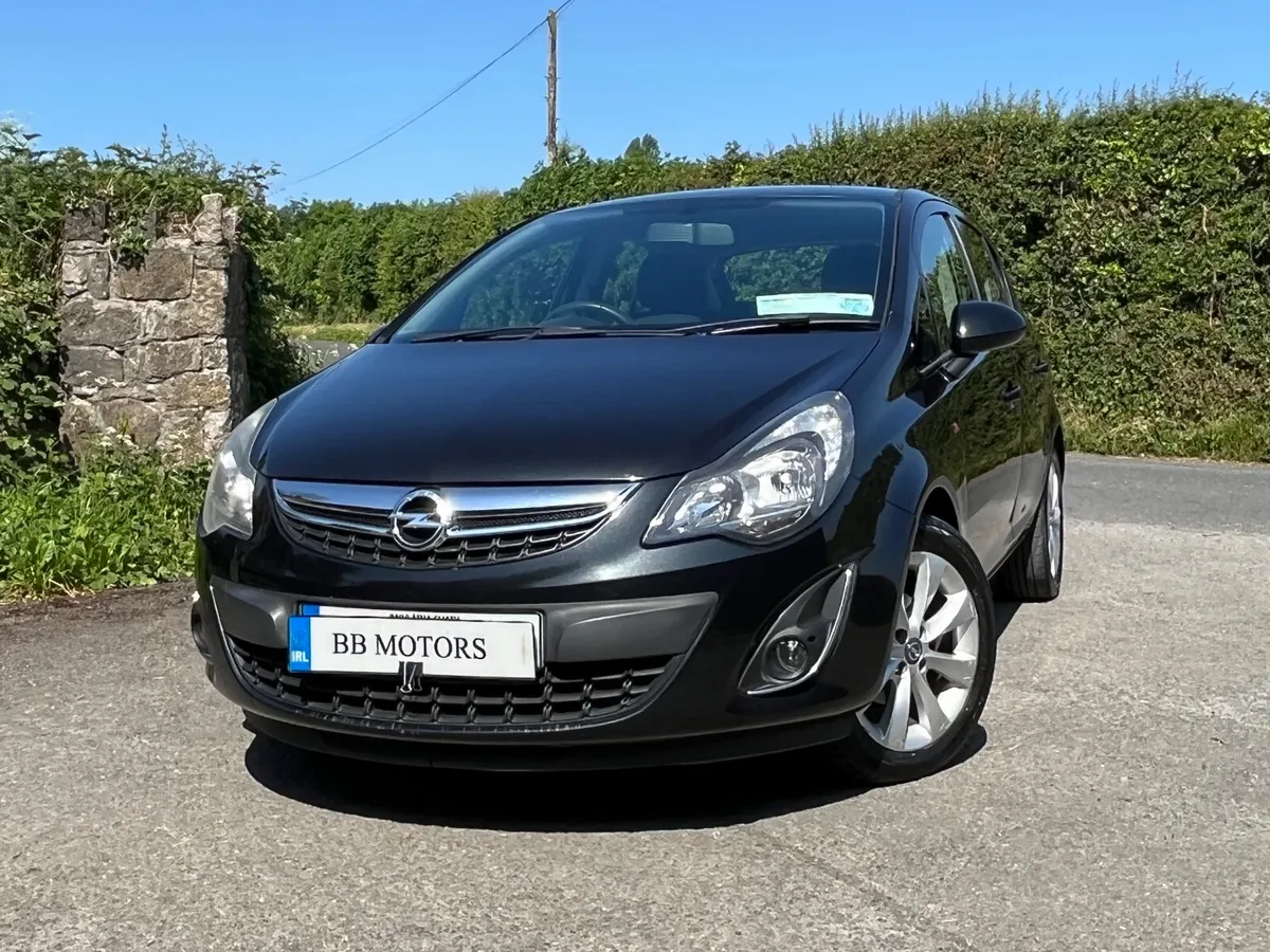 Opel Corsa 1.2 Excite - Image 1