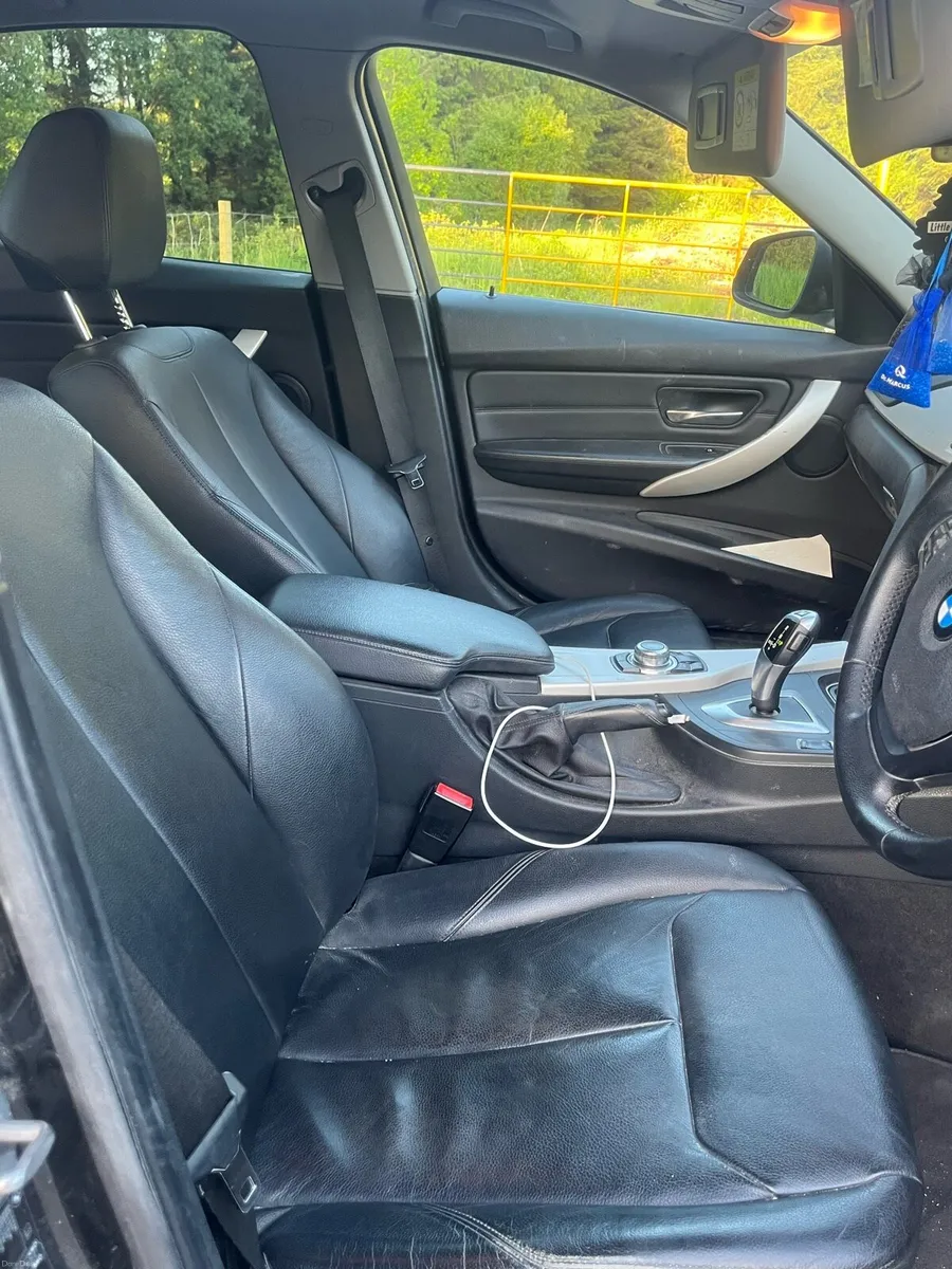 BMW 318 - Image 6