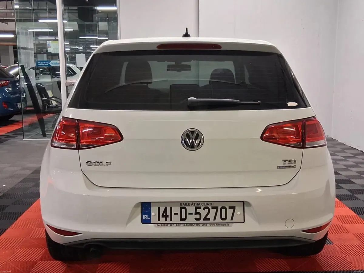 2014 Volkswagen Golf. Auto, Low Kms - Image 5