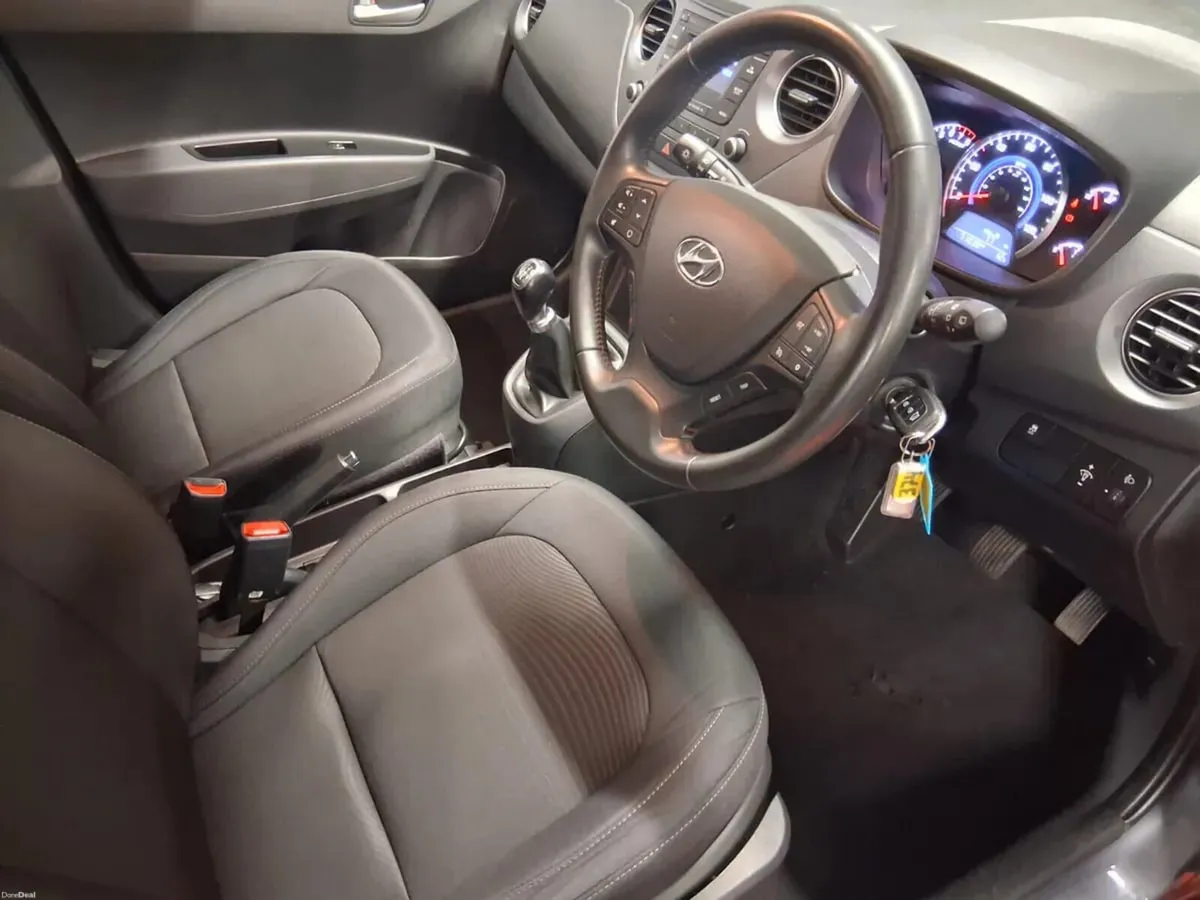 2018 Hyundai i10 **NCT 03/28** - Image 6