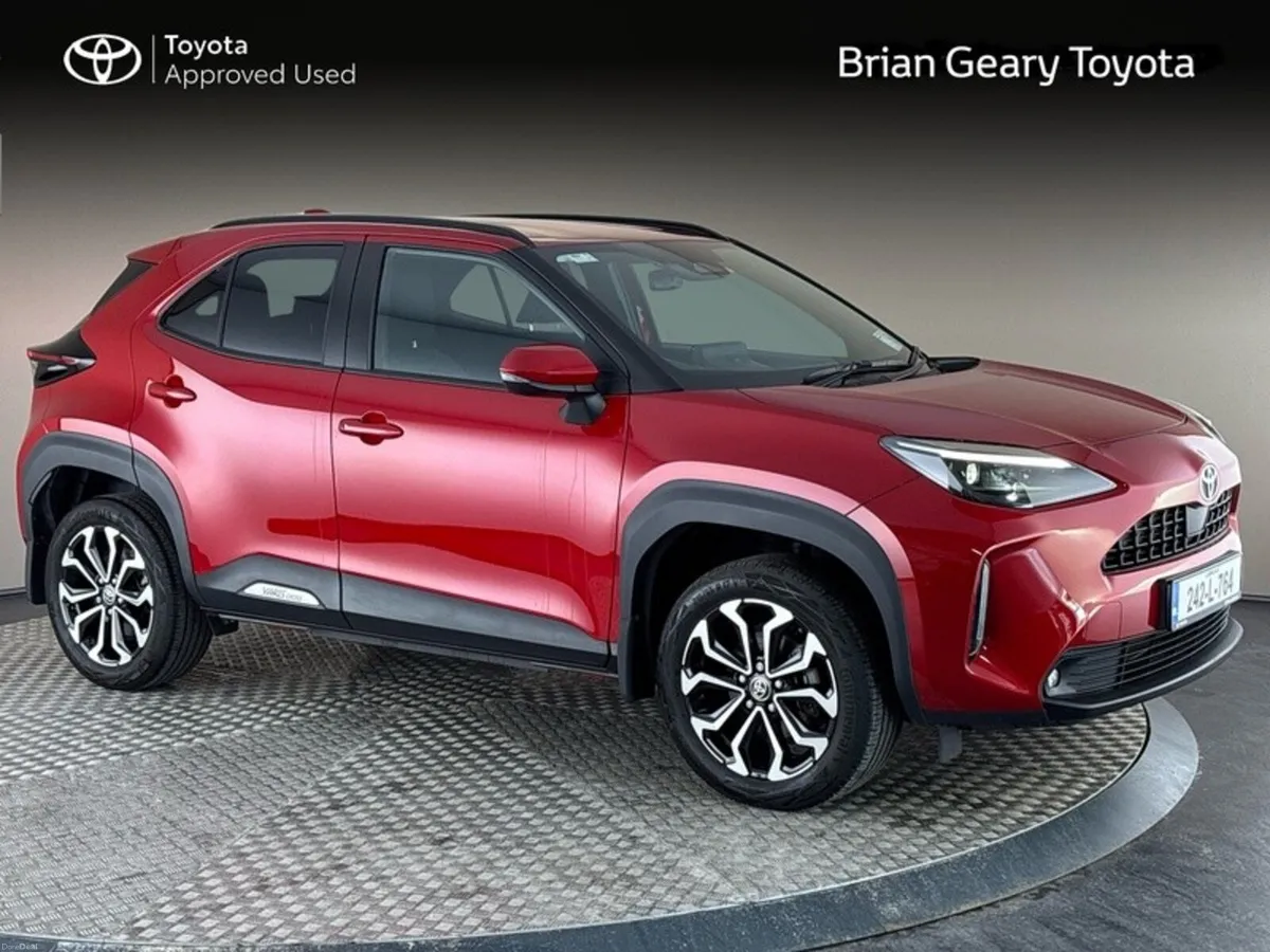 Toyota Yaris Cross HYBRID LUNA SPORT - Image 1