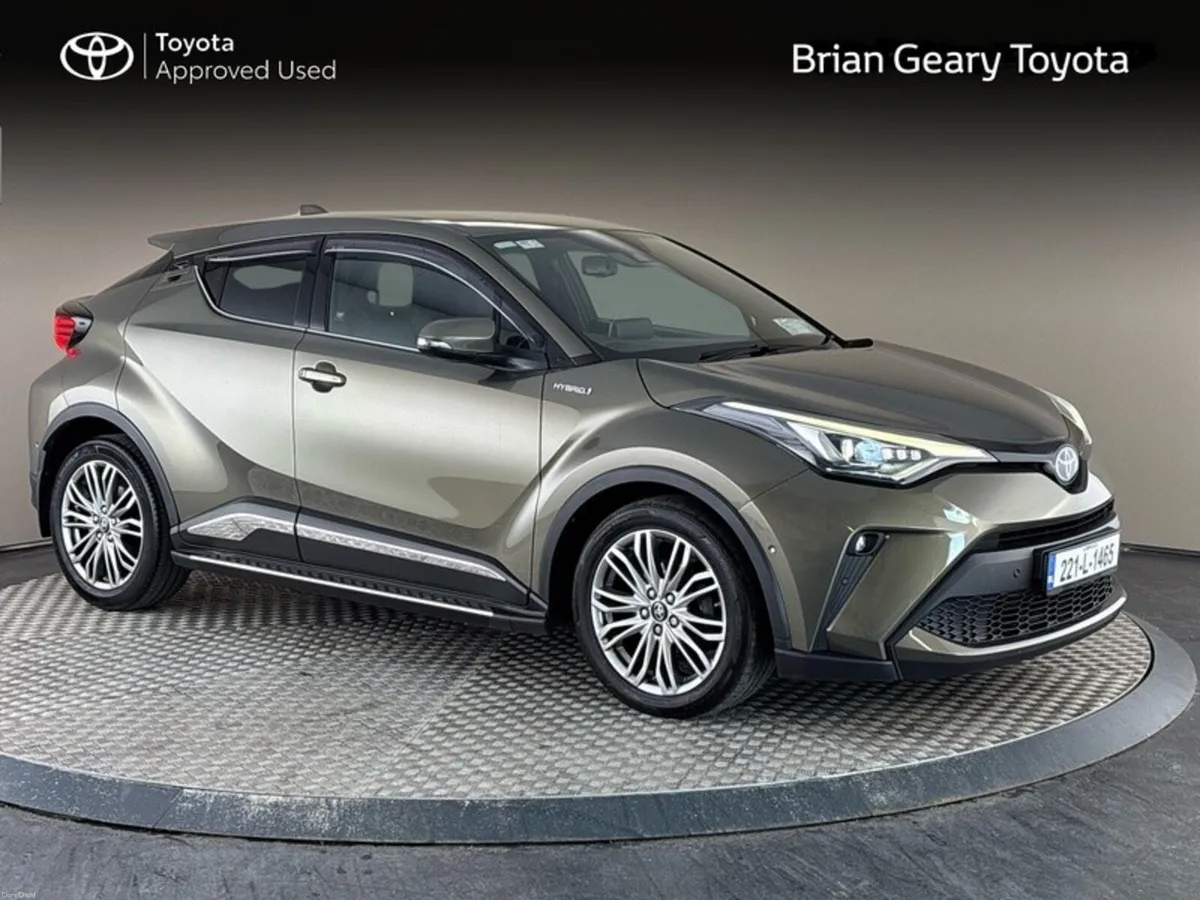 Toyota C-HR HYBRID SOL - Image 1