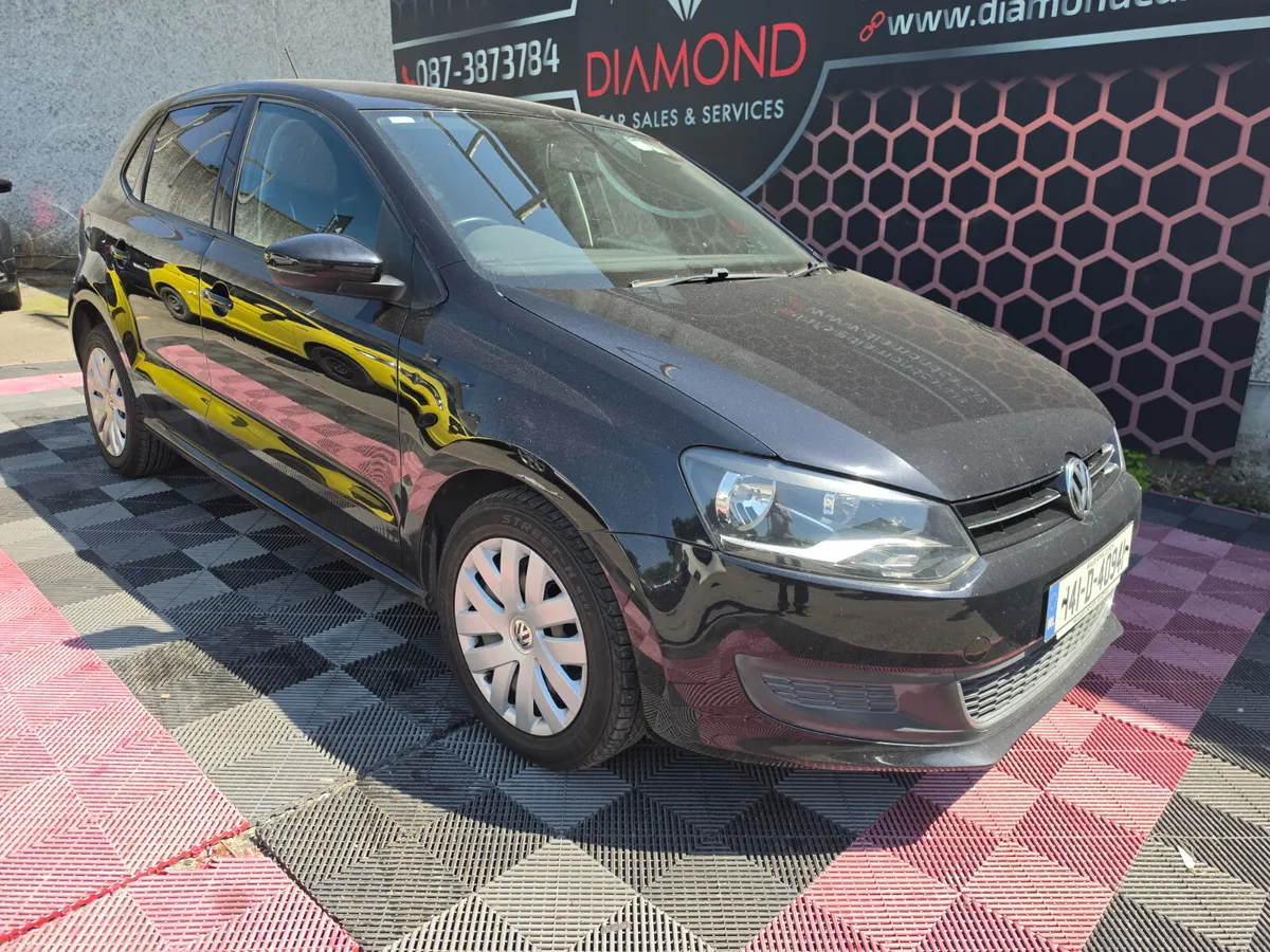 2014 VOLKSWAGEN POLO COMFORTLINE+ AUTOMATIC - Image 1