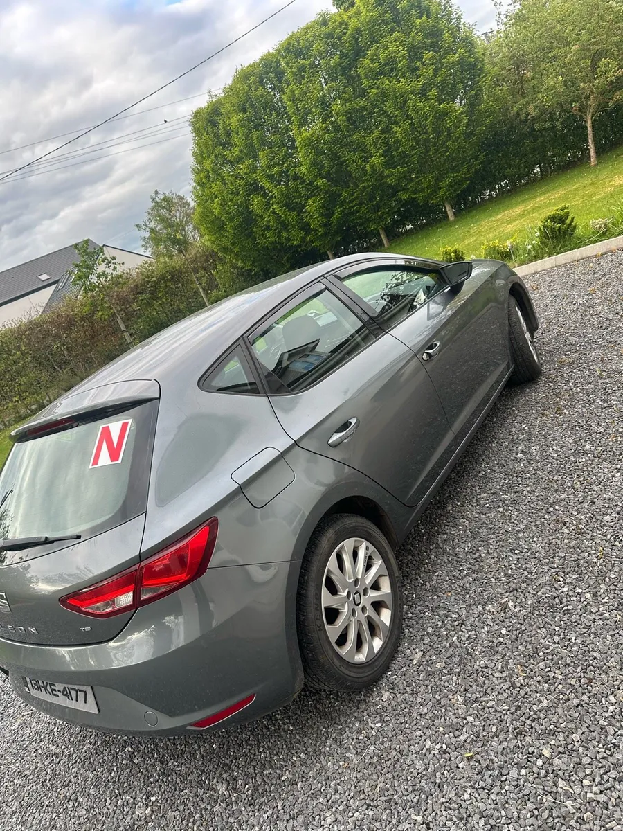 Seat Leon - Image 2