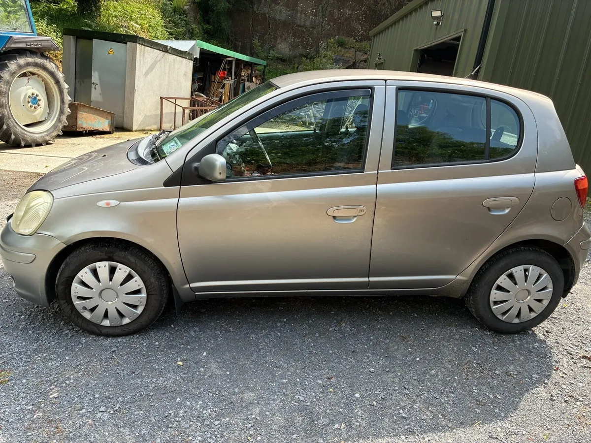 Toyota Yaris - Image 3