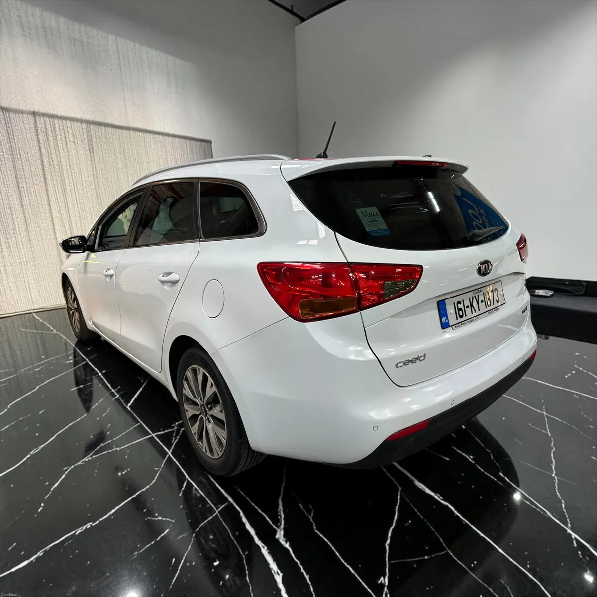 2106 Kia Ceed 1.6 EX DCT - Image 4