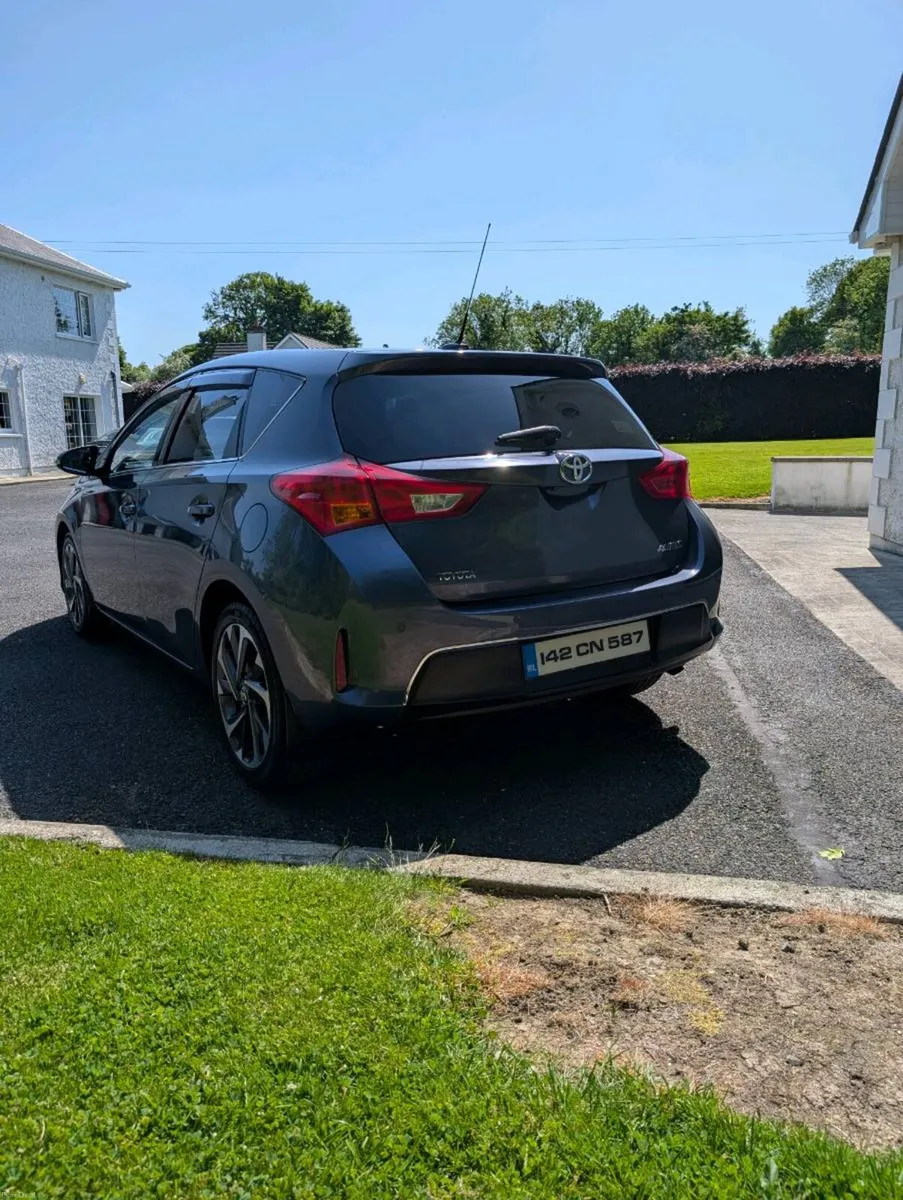 Toyota Auris  1.4D4D Sol - Image 3