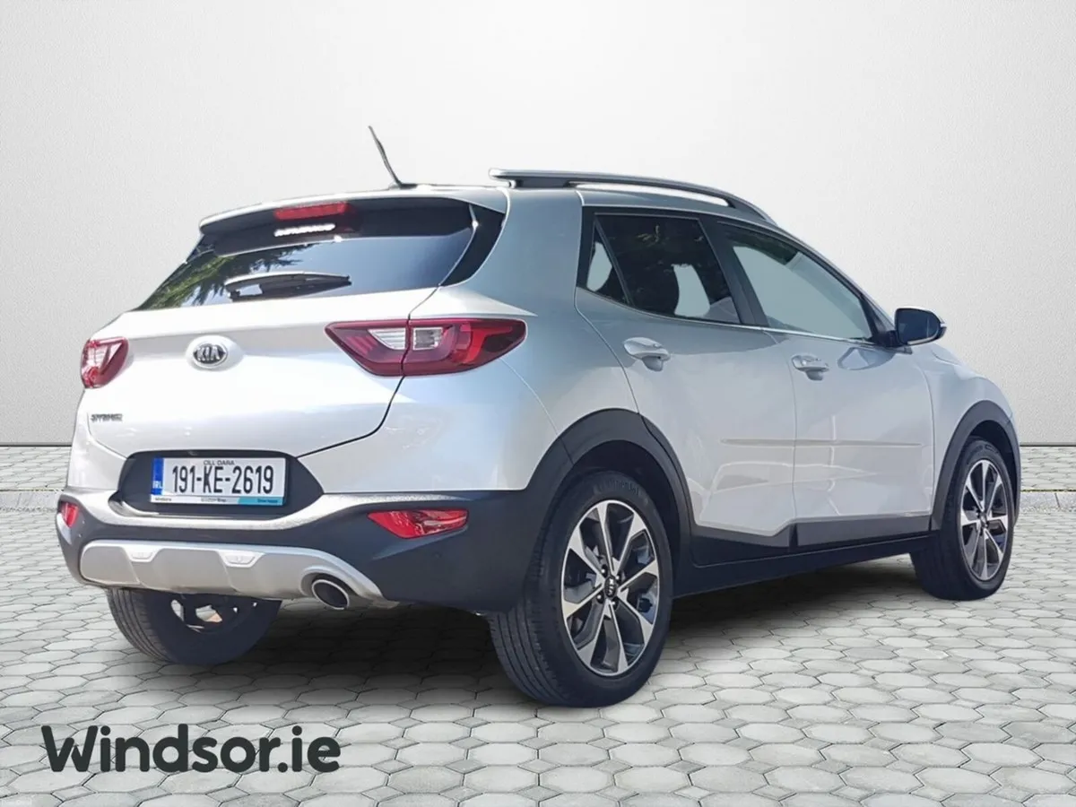 Kia Stonic 1.4 K3 Petrol 2-Tone - Image 3