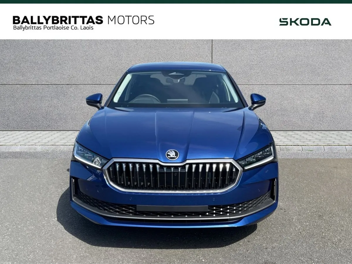 Skoda Superb Selection + 2.0 TDi 150BHP DSG - Image 3