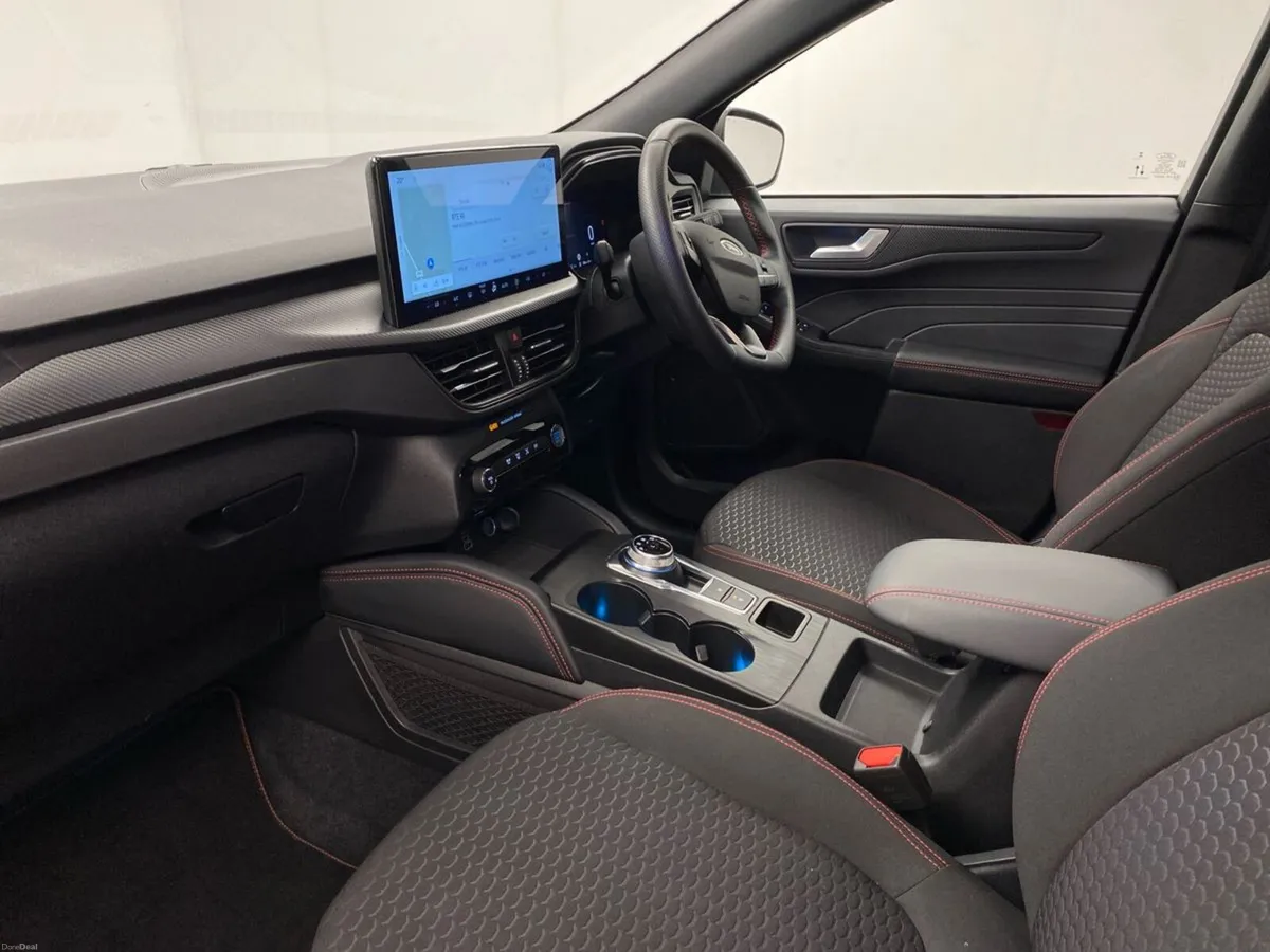 Ford Kuga 2.5 Duratec, PHEV, ST-Line. - Image 3