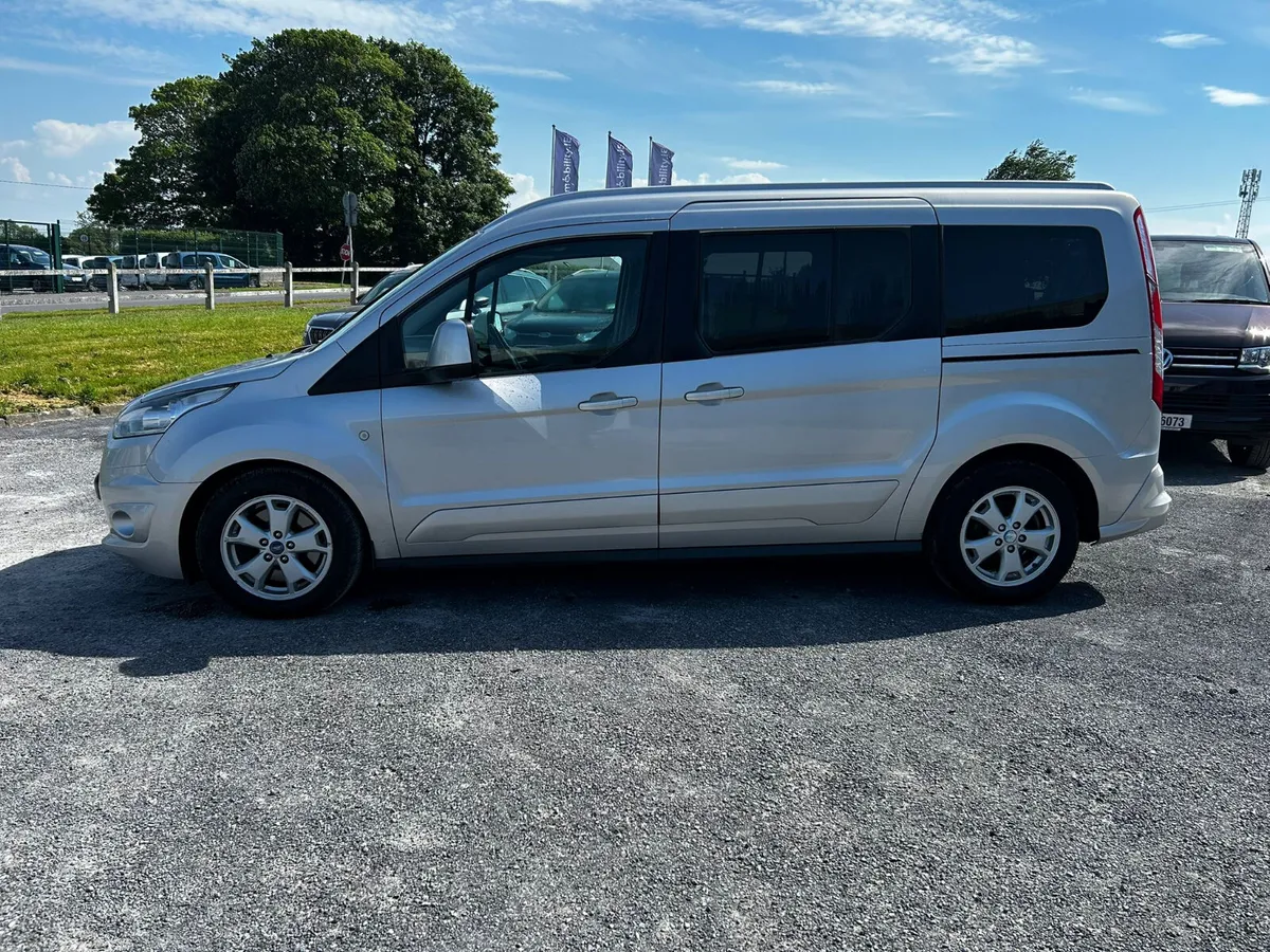 Wheelchair Car - Image 4