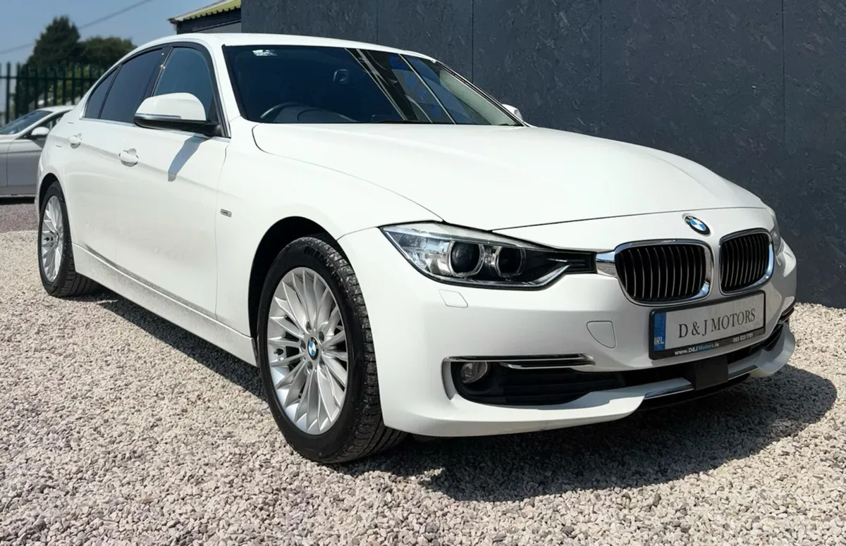 BMW 320D 2.0 Luxury 2015 - Image 4