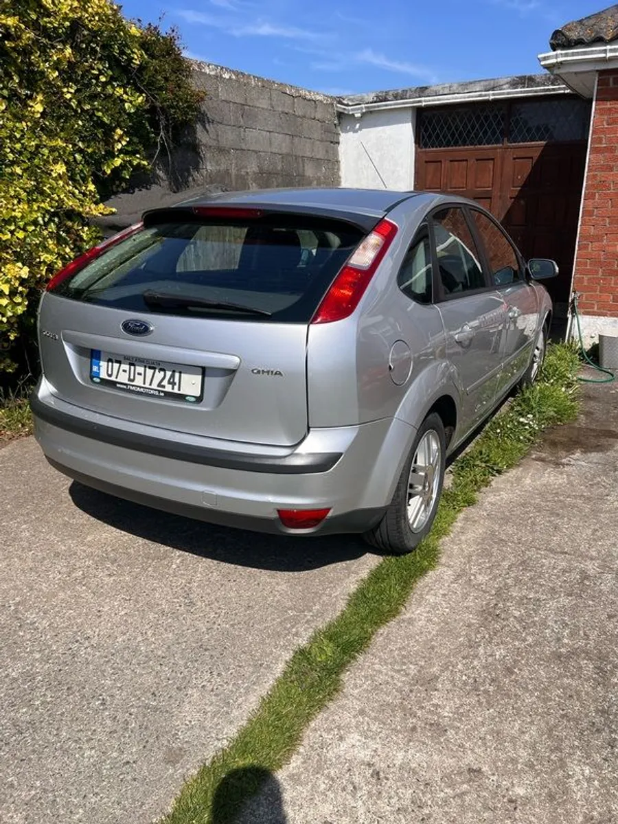 2007 Ford Focus - Image 4