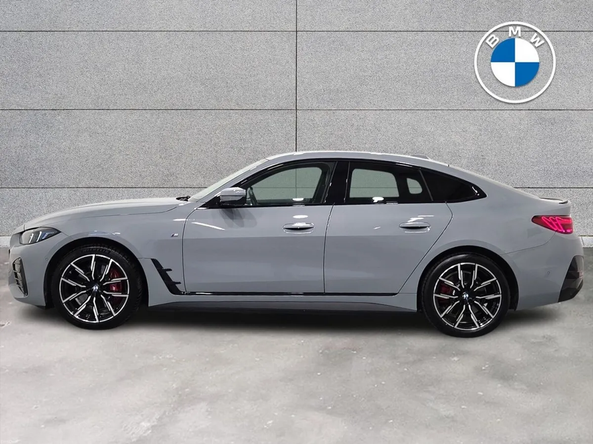 BMW i4 eDrive35 M Sport - Image 4