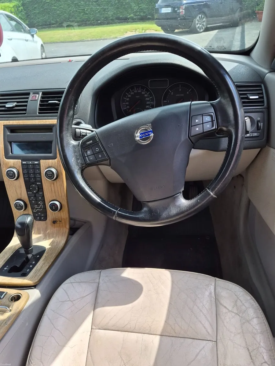 Volvo C70 2007 - Image 2
