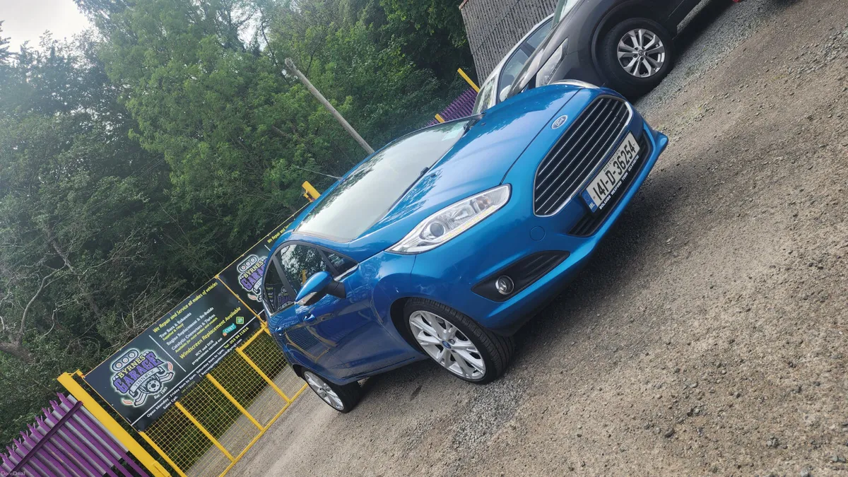 2014 Ford Fiesta Zetec 1.0 EcoBoost – High Spec - Image 1