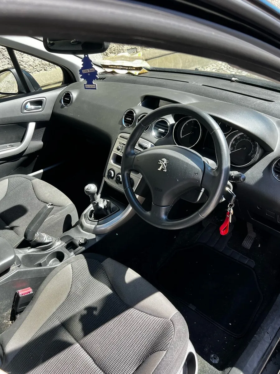 2012 Peugeot 308 Active 1.6 Petrol Manual - Image 3